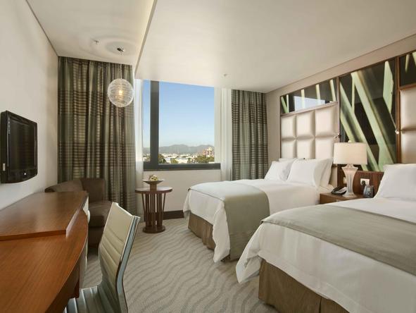 Hilton Windhoek - Family Room 