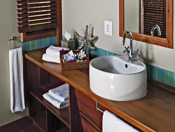 Massinga Beach Lodge - Bath 