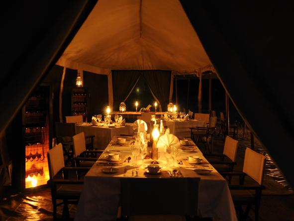 Olakira Camp - Dinner 