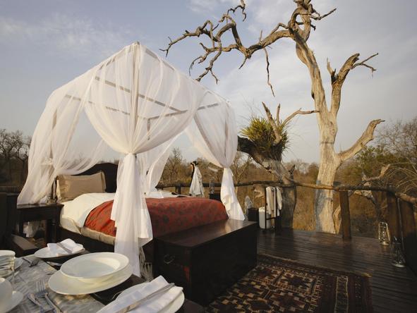 Lion Sands River Lodge - Day Bed 