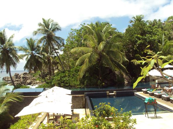 Banyan Tree Seychelles - Pool 