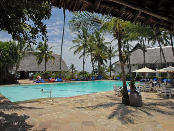 Voyager Beach Resort - Pool 