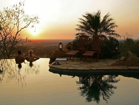 Elsa's Kopje - pool at sunset