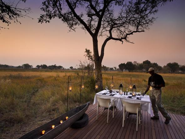 Xudum Delta Lodge - dinner on deck