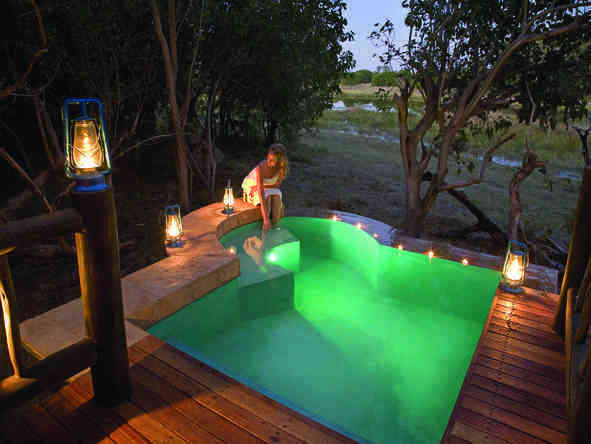 Khwai River Lodge - swimming pool and private deck