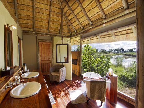 Kwando Lagoon Camp -Bathroom2
