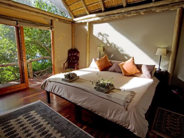 Kwando Lagoon Camp - Bedroom View