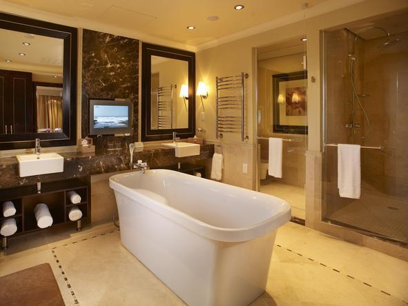 Sun City Hotel - Bathroom2