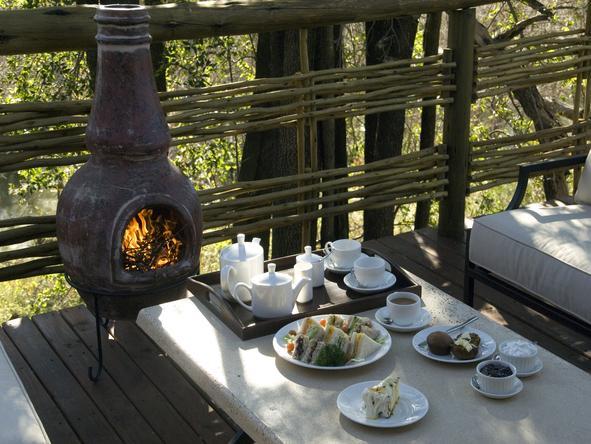 Thakadu River Camp - Dining 