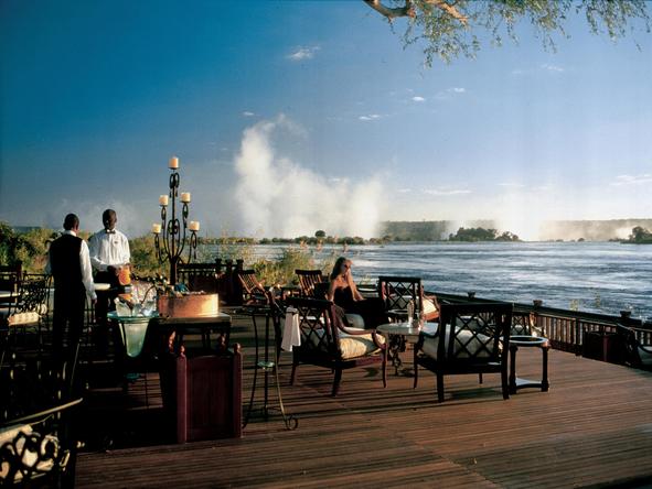 Amazing Cape Town, Sun City & Vic Falls Journey