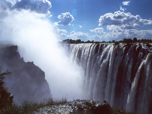 Fabulous Victoria Falls & Kruger Safari