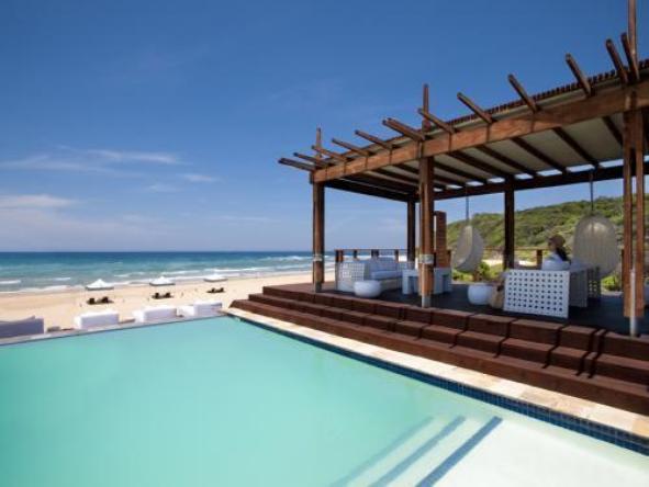 White Pearl Resorts- Lounge