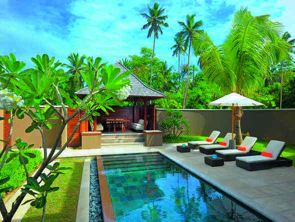 Ephelia Resort - relaxation on the patio