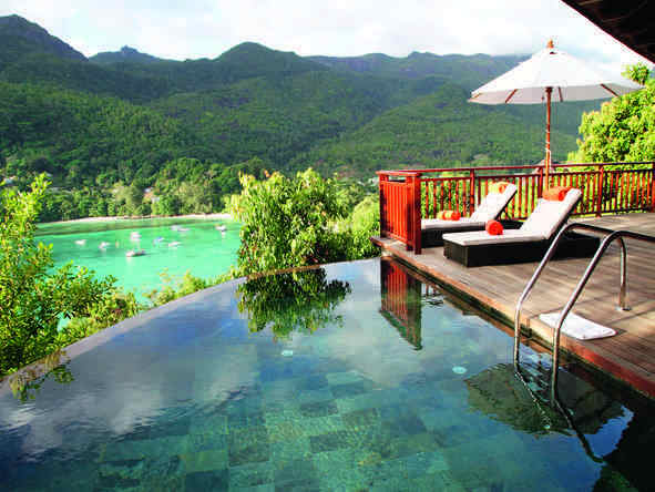 Ephelia Resort - beautiful island setting