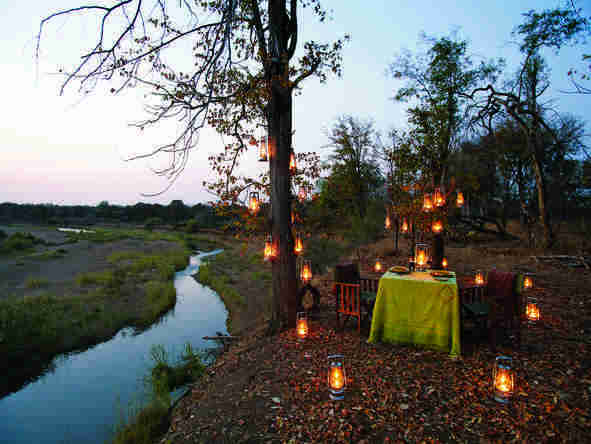 Singita Pamushana Lodge - outdoor dining