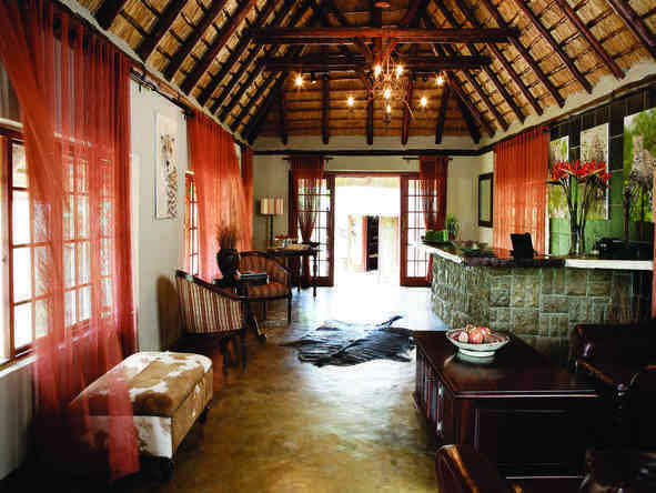Arathusa Safari Lodge - Entrance 
