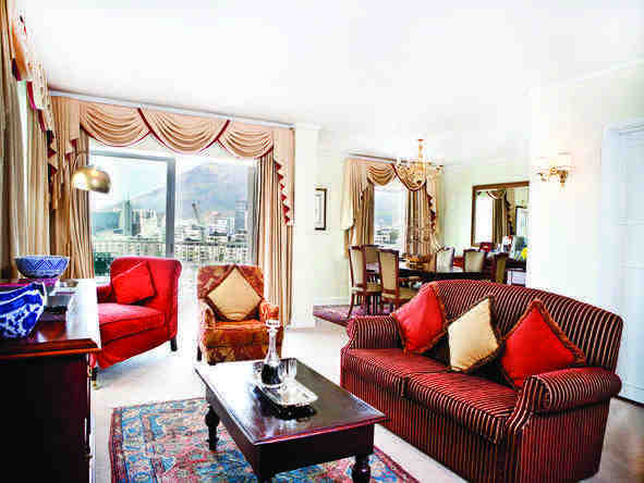 Commodore - luxurious private lounge