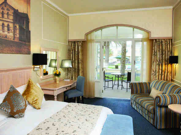 Swakopmund Hotel and Entertainment Centre - Bedroom 