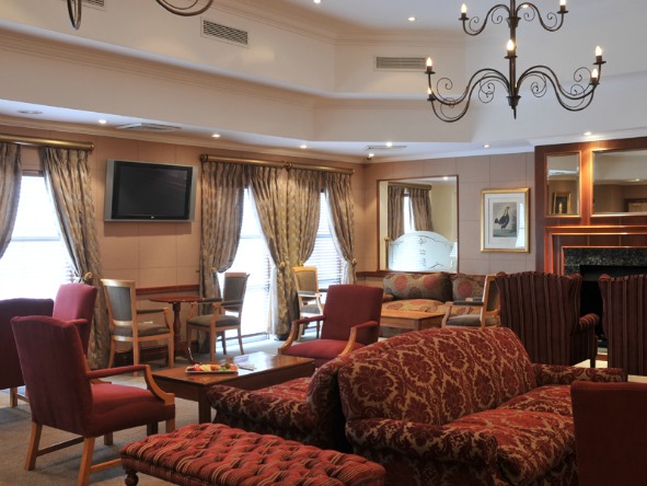 Balalaika Hotel