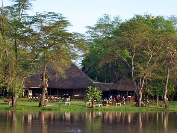 Voyager Ziwani Safari Camp
