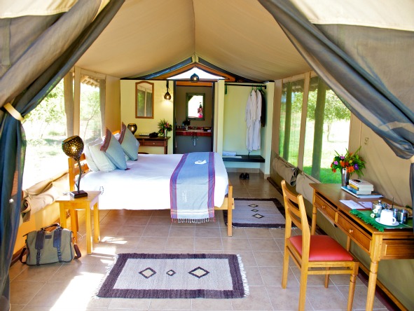 Voyager Ziwani Safari Camp