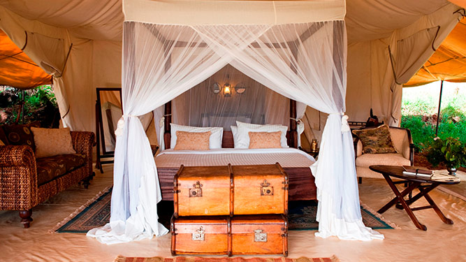 Africa's Top Tented Camps - Cottars 1920