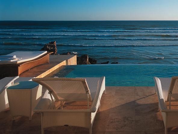 Exclusive Cape & Whale Coast Honeymoon