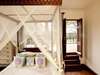 The Giraffe Manor - bedroom