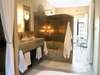 Olive Grove - bathroom