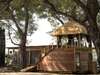 Xudum Delta Lodge - rooftop sleeping platform