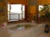 Kaya Mawa Lodge - bathroom view