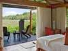 Makakatana Bay Lodge - luxury room