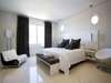 Villa Zest Boutique Hotel - black and white room