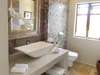 Aquavit Guest House - bathroom 2
