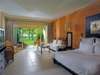 Le Victoria Hotel - bedroom